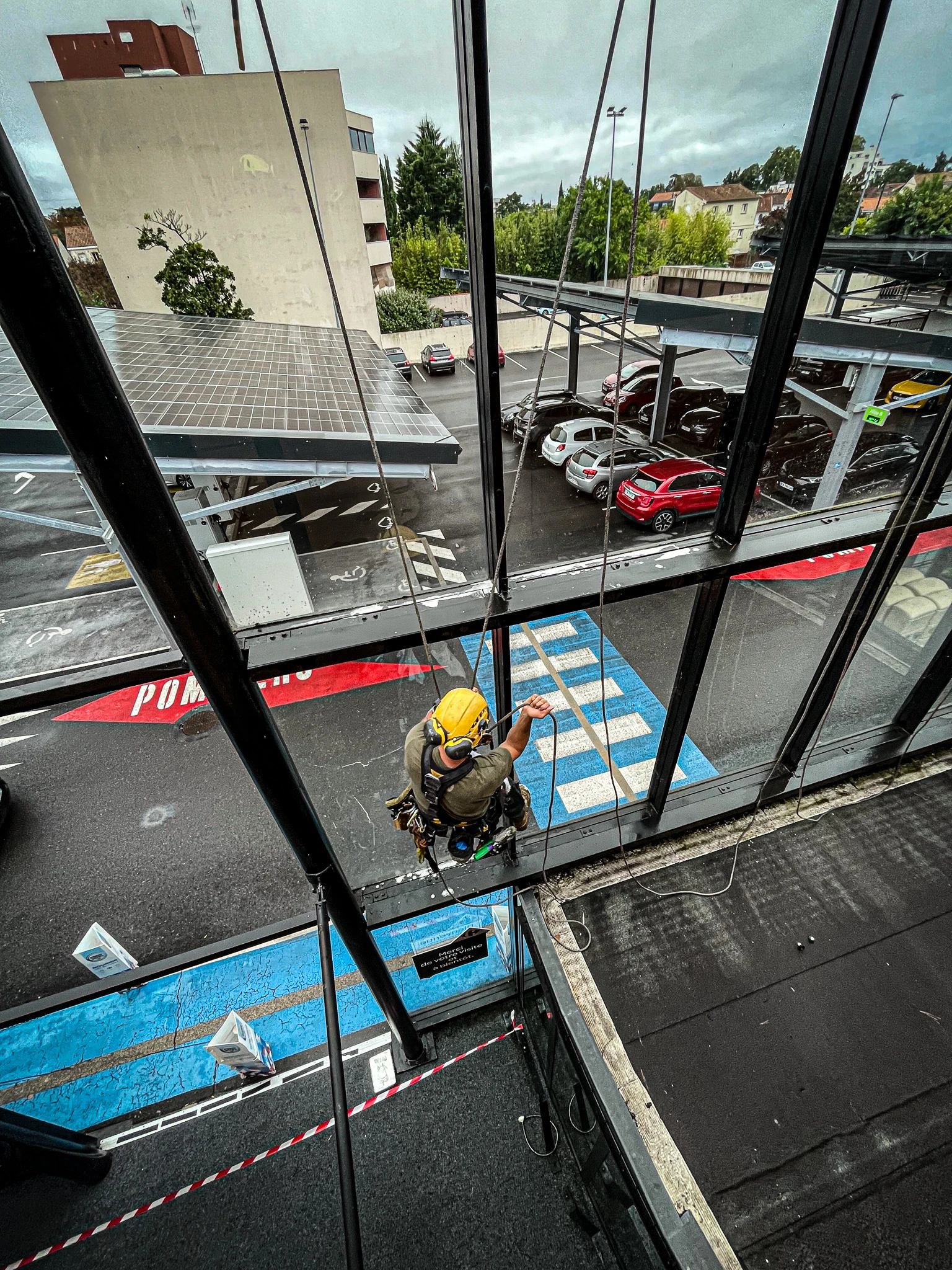 Intervention de cordistes MS Access pour transparence totale chez GPNI AQUITAINE à Bordeaux (bâtiment) – 3